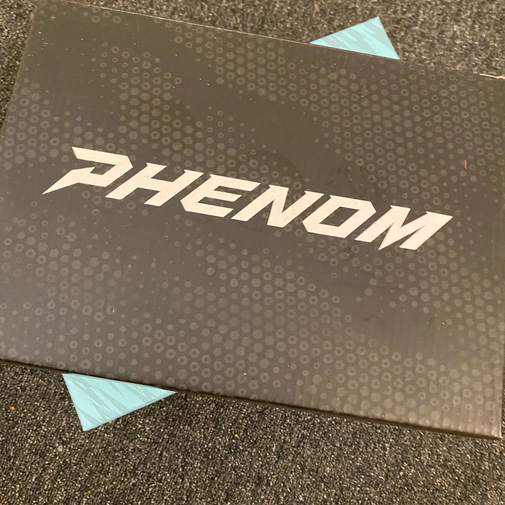 Phenom Black Box